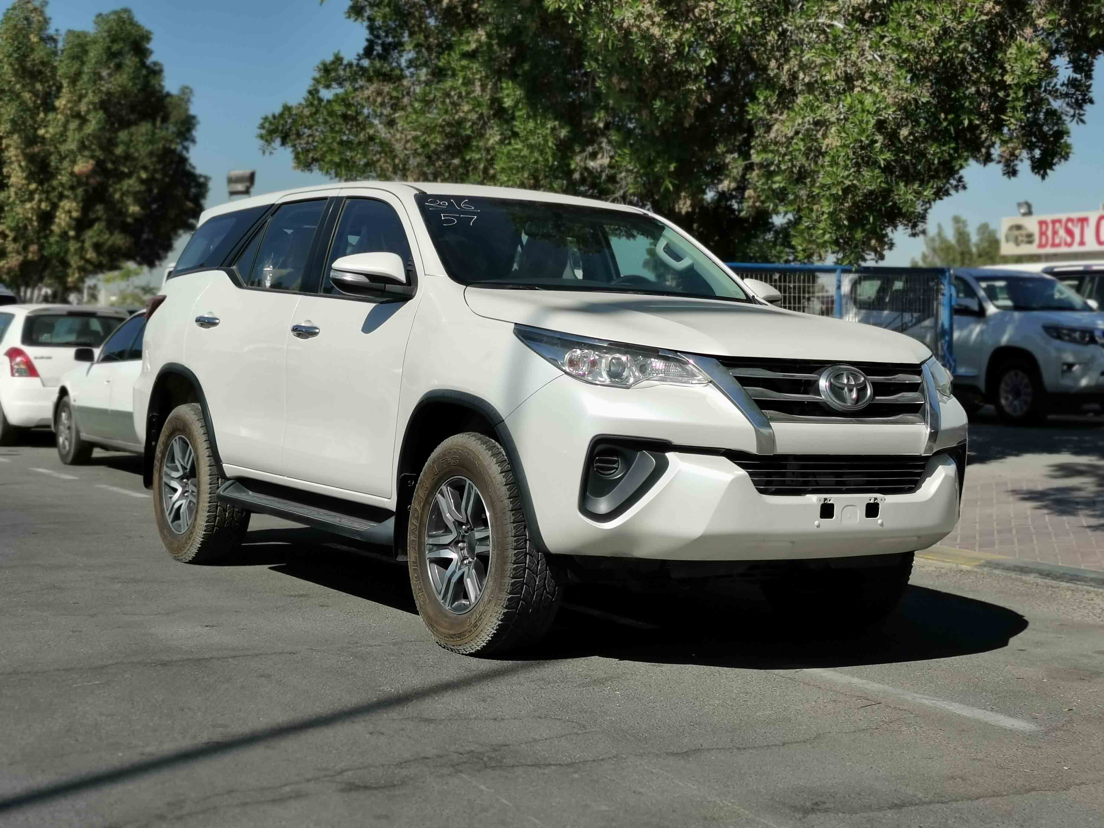 Toyota dubai fortuner